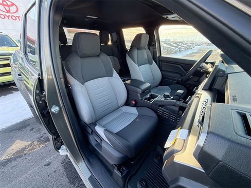 New 2025 Toyota Tacoma TRD Off-Road image 30