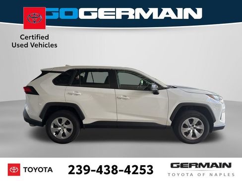 Used 2023 Toyota RAV4 LE FWD image 9