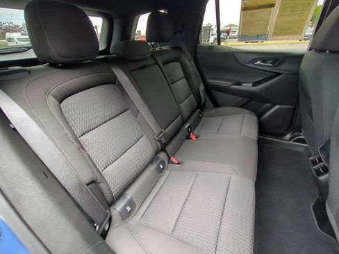 Used 2025 Chevrolet Equinox LT FWD image 26
