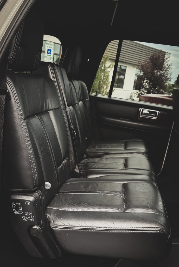 Used 2016 Lincoln Navigator L Select AWD/4WD image 30
