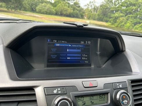 Used 2014 Honda Odyssey EX-L image 24