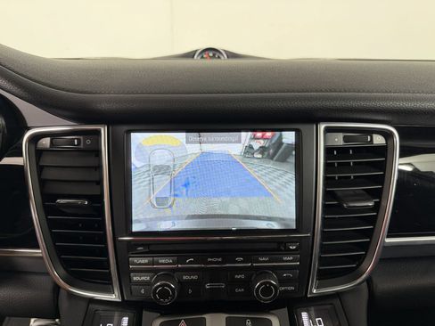 Used 2013 Porsche Panamera 4 Platinum Edition AWD/4WD image 49