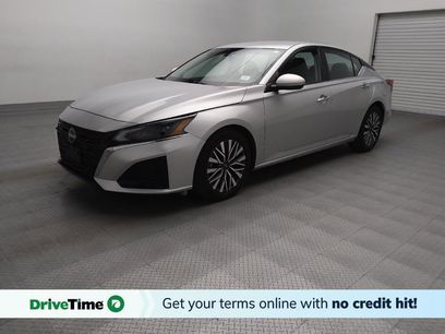 Used 2023 Nissan Altima 2.5 SV