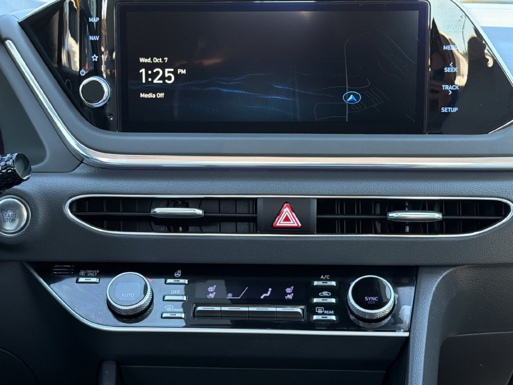 Used 2023 Hyundai Sonata Limited FWD image 18