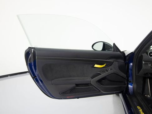 Certified 2024 Porsche 718 Cayman GT4 RS image 17