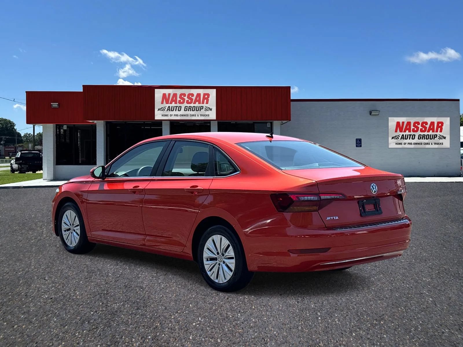 Used 2019 Volkswagen Jetta R-Line FWD image 6