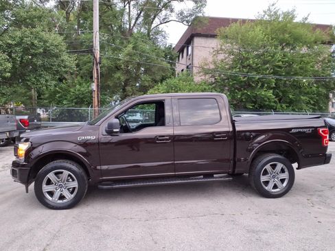 Used 2018 Ford F150 XLT w/ Equipment Group 302A Luxury AWD/4WD image 6