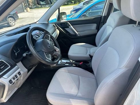 Used 2018 Subaru Forester 2.5i Premium AWD/4WD image 7