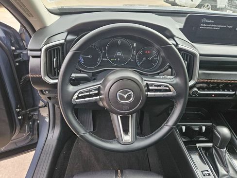 Used 2025 MAZDA CX-50 AWD 2.5 Hybrid w/ Premium Pkg image 18
