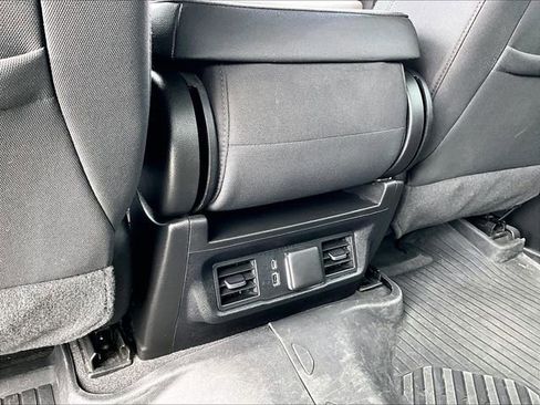 Used 2023 Chevrolet Silverado 1500 RST AWD/4WD image 28