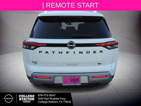 Certified 2023 Nissan Pathfinder SL w/ Black Appearance Package image 5