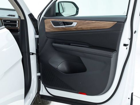 New 2026 Volkswagen Atlas SE FWD image 72