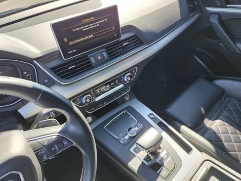 Used 2019 Audi SQ5 Prestige image 32