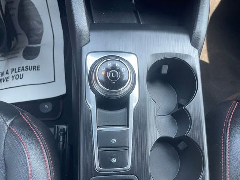 Used 2023 Ford Escape ST-Line Elite w/ Premium Technology Package image 9