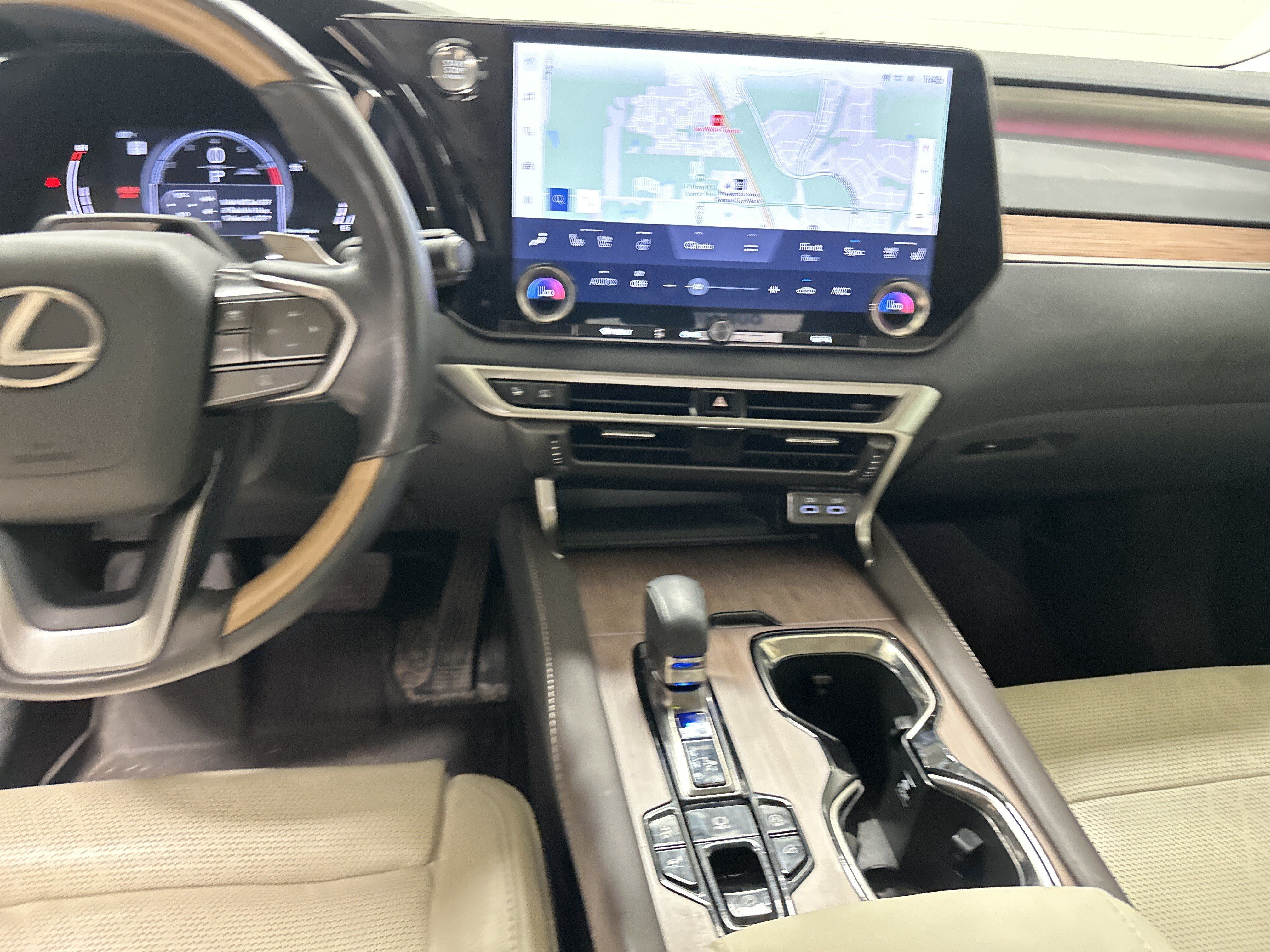 Used 2024 Lexus RX 350 AWD w/ Convenience Package image 30