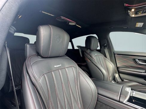 Used 2024 Mercedes-Benz S 63 AMG S image 38