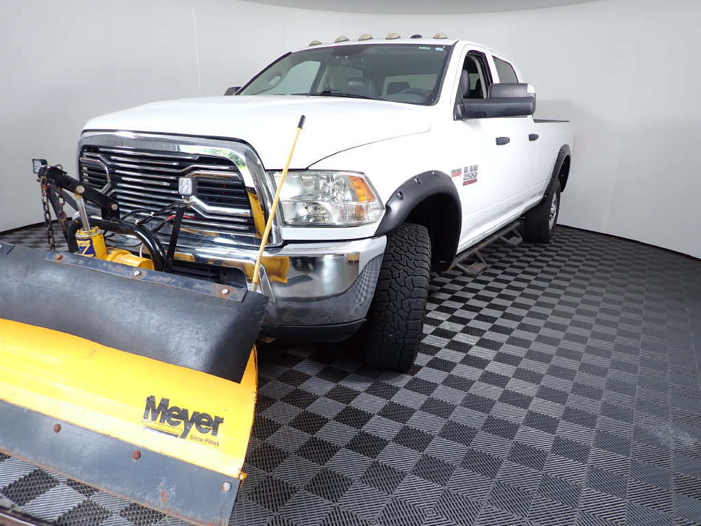 Used 2017 RAM 2500 Tradesman w/ Chrome Appearance Group AWD/4WD image 14
