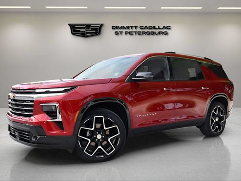 Used 2025 Chevrolet Traverse High Country w/ LPO, Floor Liner Package FWD image 1