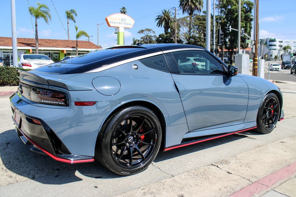 Used 2024 Nissan Z NISMO w/ Floor Mat Package RWD image 6