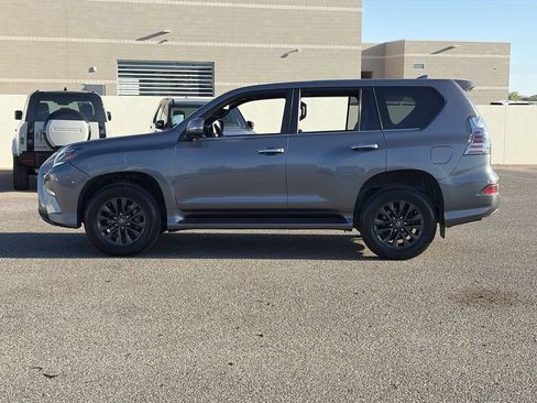 Used 2022 Lexus GX 460 Premium w/ Premium Package AWD/4WD image 10