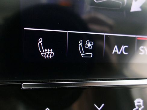 Used 2021 Audi A8 L 3.0T w/ Executive Plus Package image 21