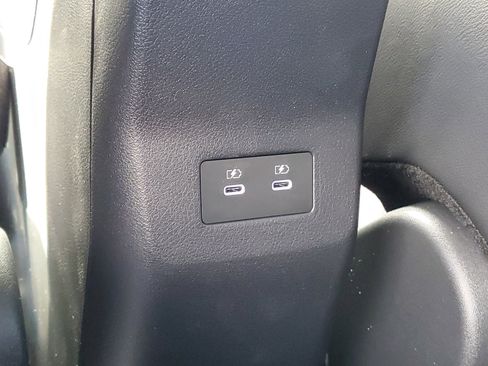 New 2026 Nissan Kicks SR w/ Cold Weather Package AWD/4WD image 26