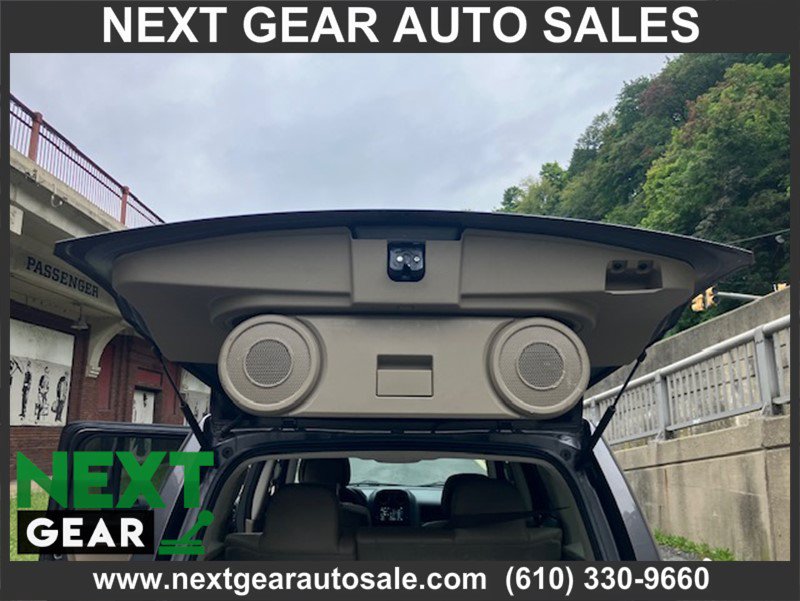 Used 2014 Jeep Patriot Limited w/ Sun/Sound Group AWD/4WD image 8