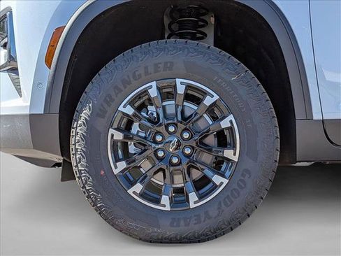 New 2026 Chevrolet Traverse Z71 image 18