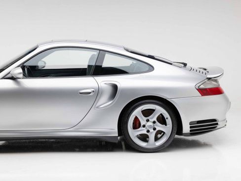 Used 2002 Porsche 911 Turbo image 23