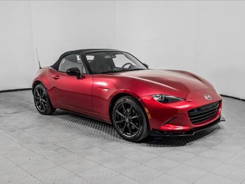 Used 2016 MAZDA MX-5 Miata Club image 37