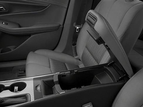 Used 2018 Chevrolet Impala LS FWD image 21