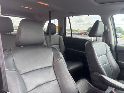 Used 2022 Honda Pilot Special Edition image 18