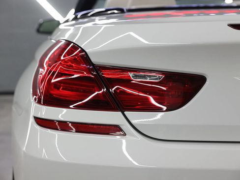 Used 2018 BMW 640i Convertible RWD image 23