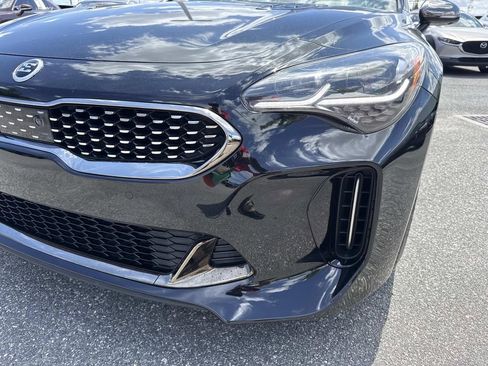 Used 2020 Kia Stinger GT2 RWD image 10