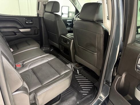 Used 2019 Chevrolet Silverado 2500 LTZ w/ Duramax Plus Package image 40