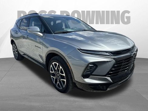 Used 2025 Chevrolet Blazer RS FWD image 3