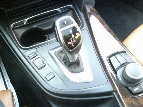 Used 2017 BMW 330i xDrive xDrive image 37