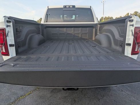 New 2025 RAM 3500 Limited image 32