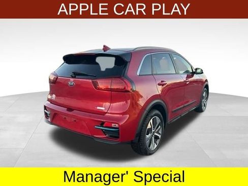 Used 2021 Kia Niro EX Premium w/ Cold Weather Package image 7