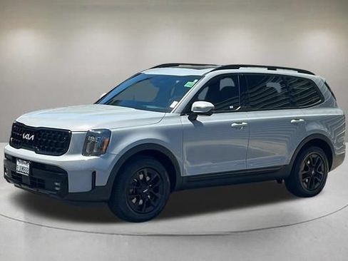 Used 2024 Kia Telluride SX Prestige X-Pro AWD/4WD image 2