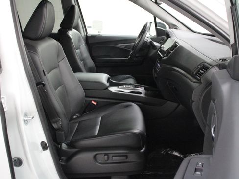Used 2024 Honda Ridgeline RTL+ image 26