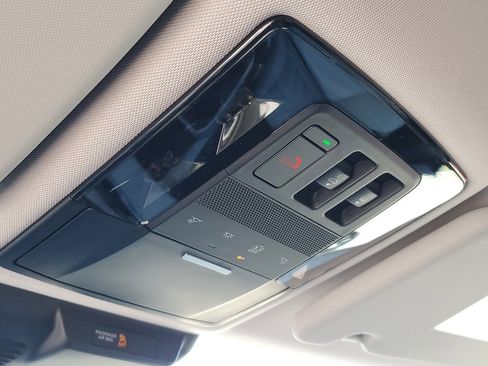 New 2026 Mitsubishi Outlander SEL FWD image 30