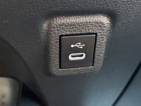 Used 2023 Toyota Corolla SE image 25