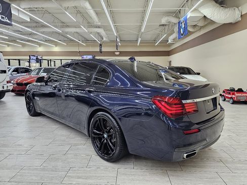 Used 2014 BMW 750Li image 8