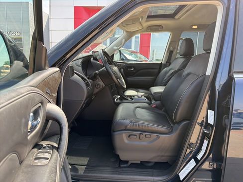 Used 2024 INFINITI QX80 Luxe RWD image 13