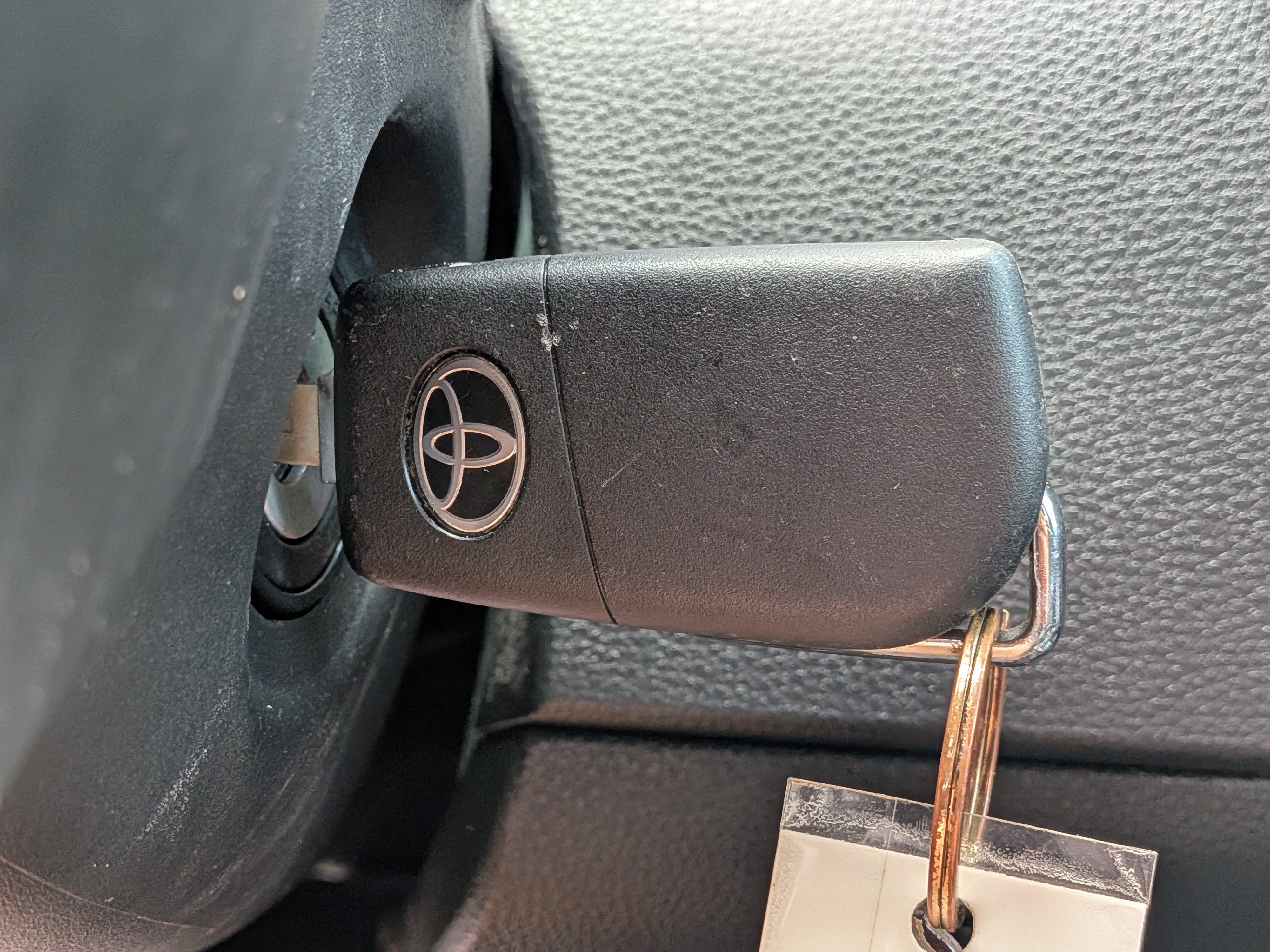 Used 2023 Toyota Corolla LE FWD image 29