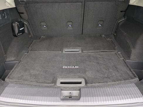 Used 2021 Nissan Rogue SL FWD image 20