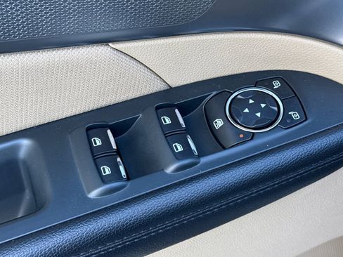 Used 2017 Ford Explorer 4WD image 13