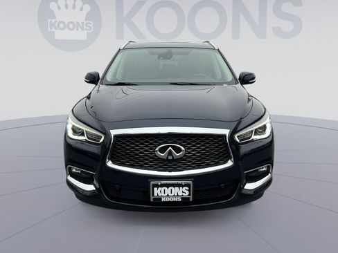 Used 2019 INFINITI QX60 Luxe w/ Essential Package image 11