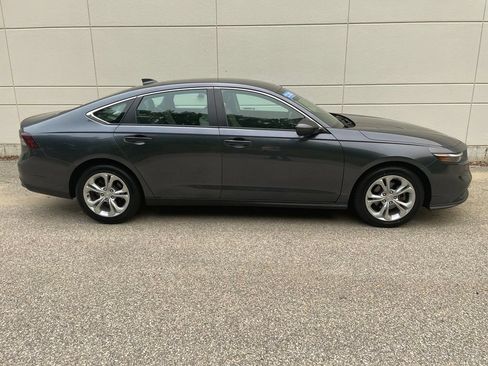 Certified 2023 Honda Accord LX image 5